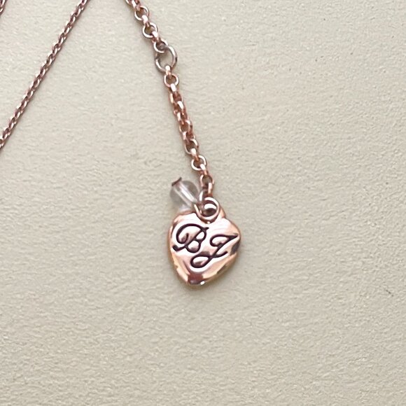 Betsey Johnson Necklace Rose Gold Crystal Heart Lariat - Picture 4 of 5